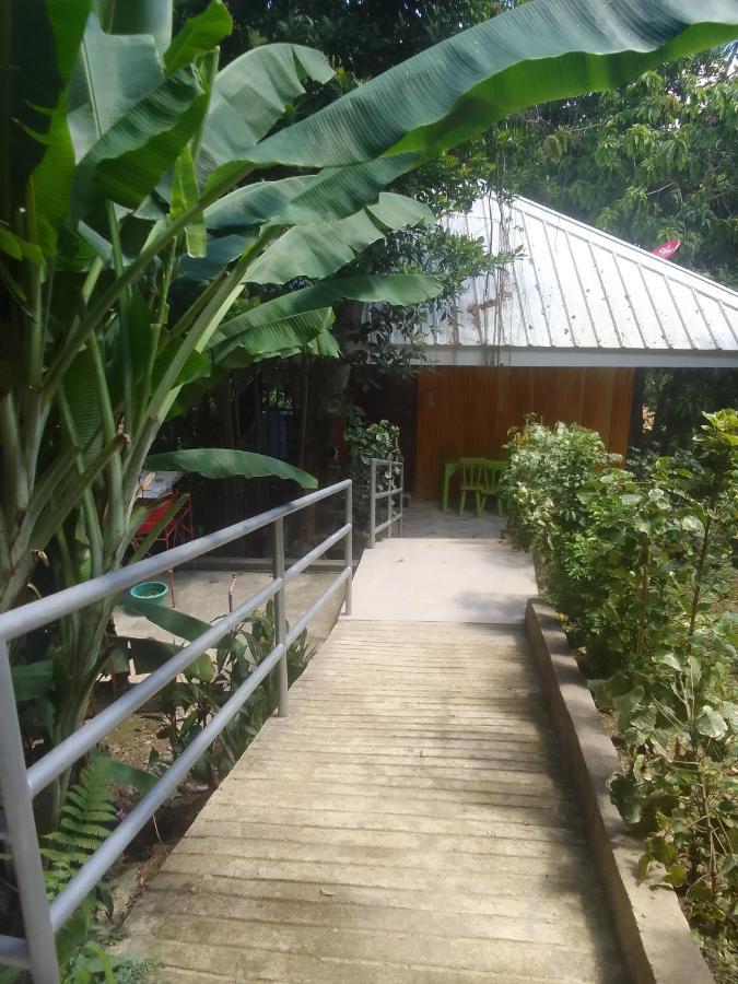 Woodland Inn El Nido Exteriör bild